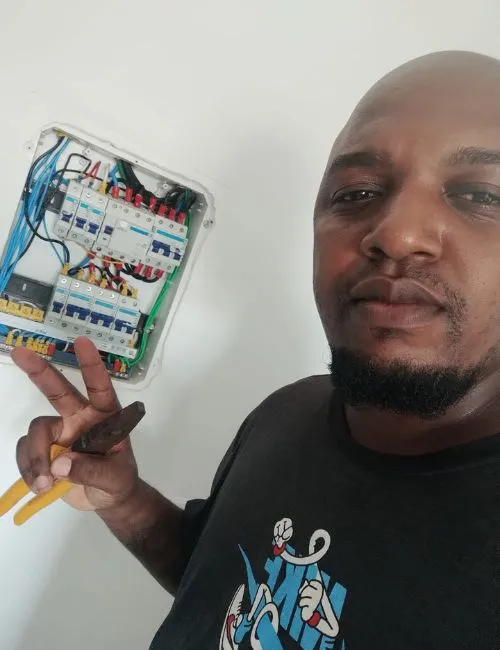 Serviço de eletricista em nilopolis